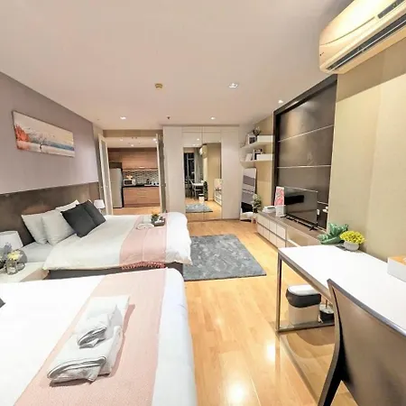Spacious And Renovated 1-Bedroom 100M To Nana Bts - 55 Sqm Bangkok Exterior photo